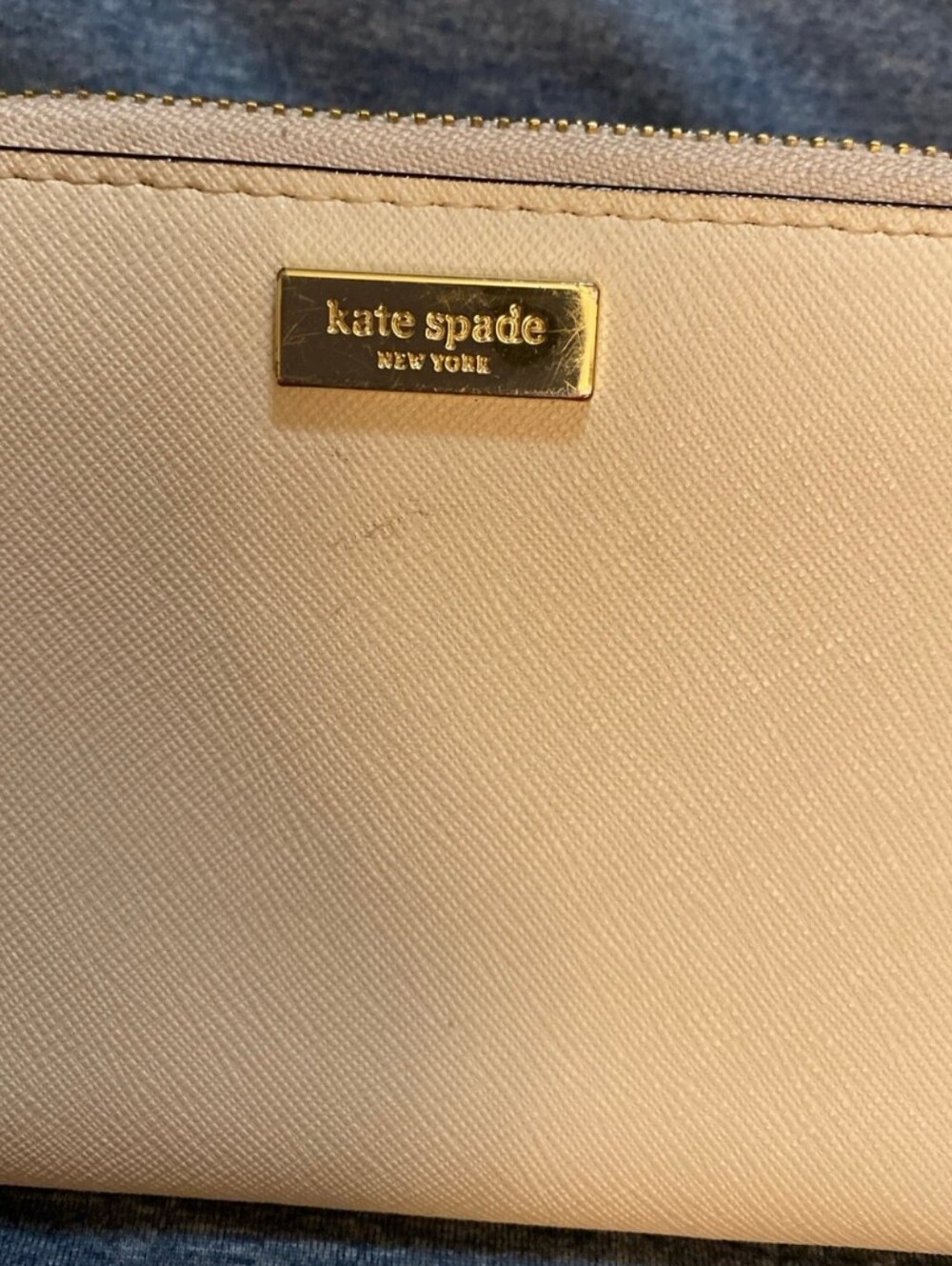 kate spade Blush Zip Wallet - Picture 3 of 10